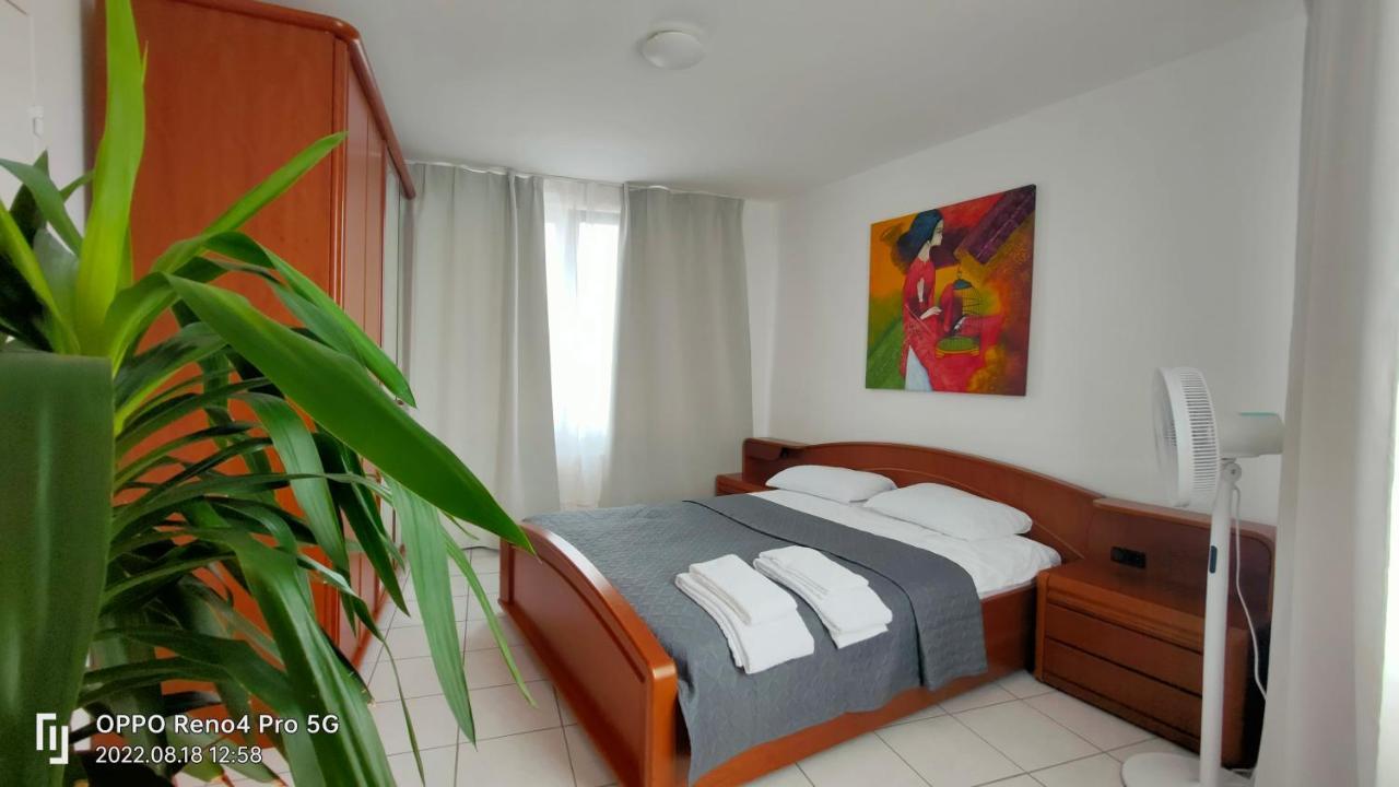 Mooi Slaapkamer! Proper En Compact Place Voor 3 Antwerpen Exterior foto