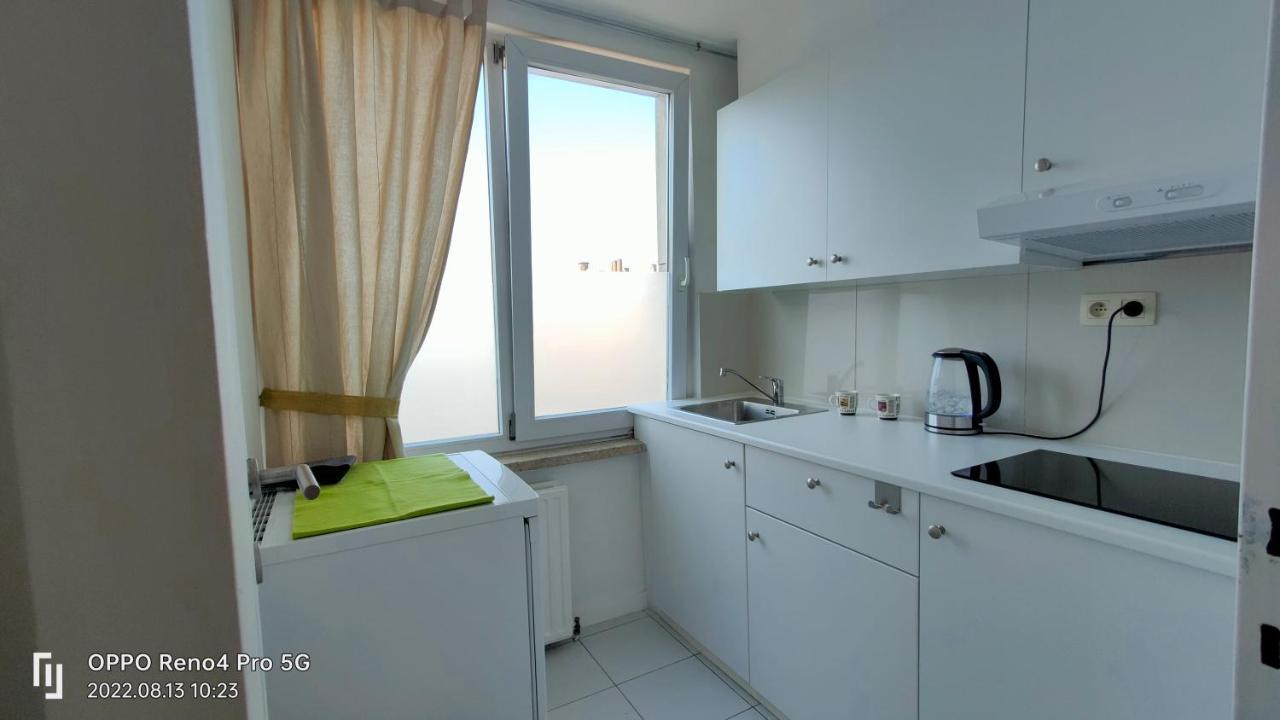 Mooi Slaapkamer! Proper En Compact Place Voor 3 Antwerpen Exterior foto