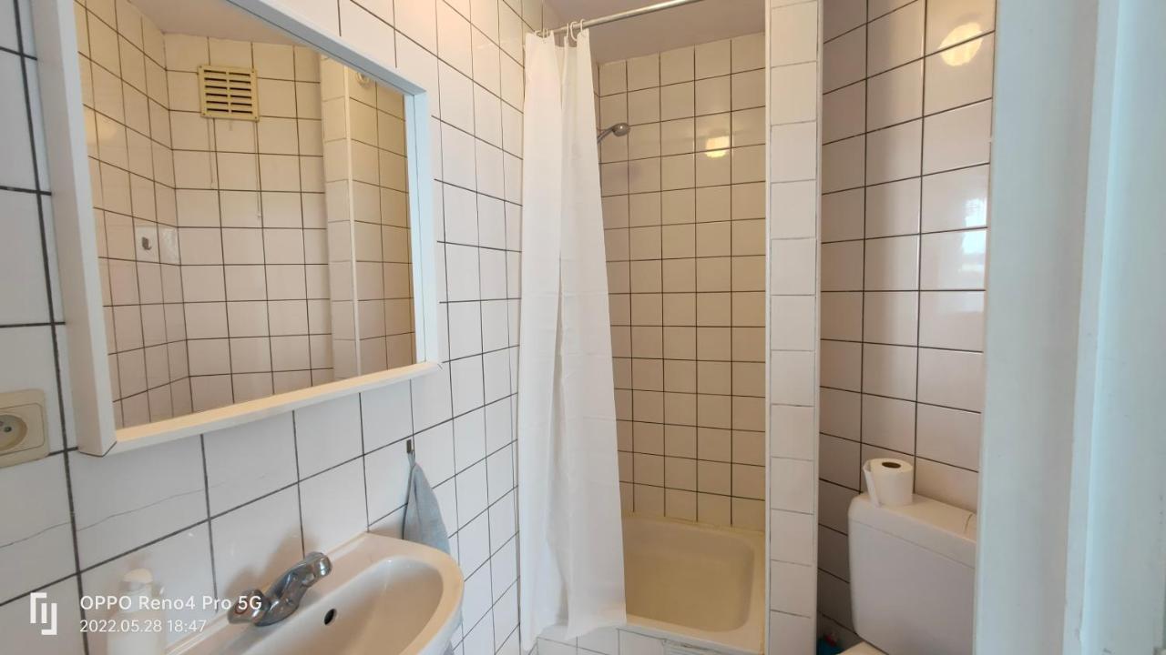 Mooi Slaapkamer! Proper En Compact Place Voor 3 Antwerpen Exterior foto